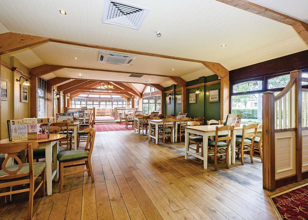 Oakdene Forest Hotel Ferndown Kültér fotó